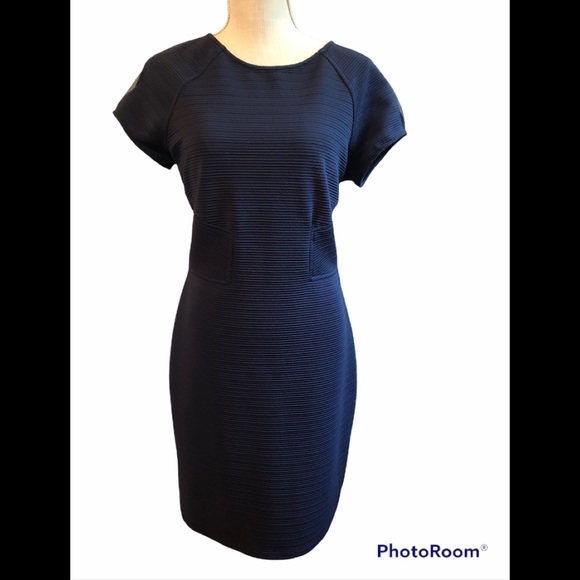 julia jordan Dresses & Skirts - Julia Jordan Navy Blue Sheath Dress Size 12